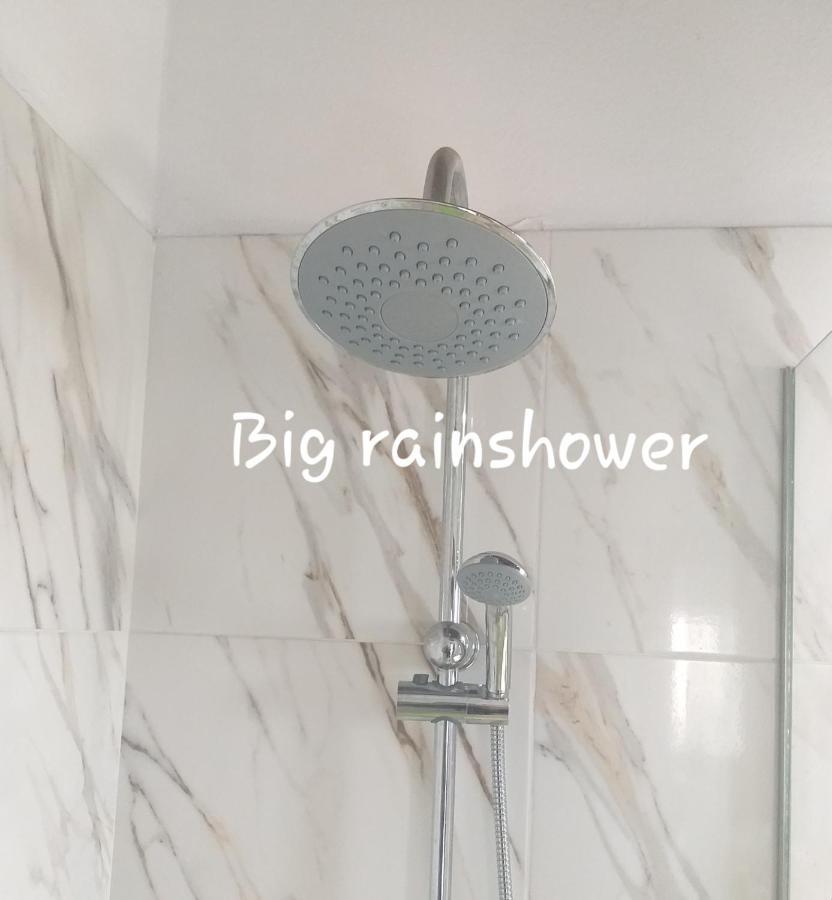 לה אוליבה Lovely Cottage מראה חיצוני תמונה